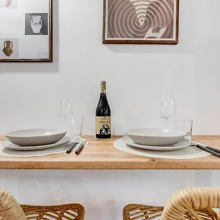 Apartamento Colosseum Loft, Rustic-modern Charm