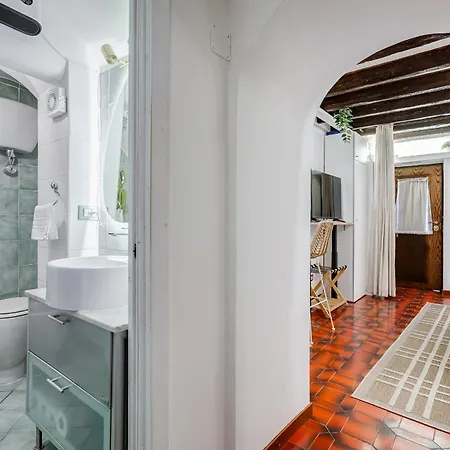 Colosseum Loft, Rustic-modern Charm Lejlighed Rom